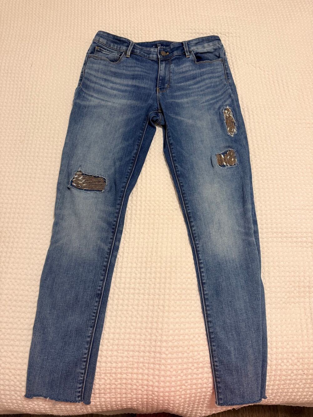 White House Black Market The Slim Beaded Patch Jeans Size 6